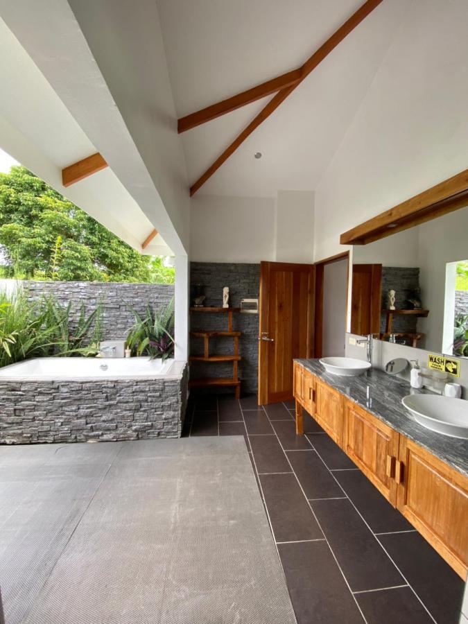Villa Mountainview Guesthouse Dimiao エクステリア 写真